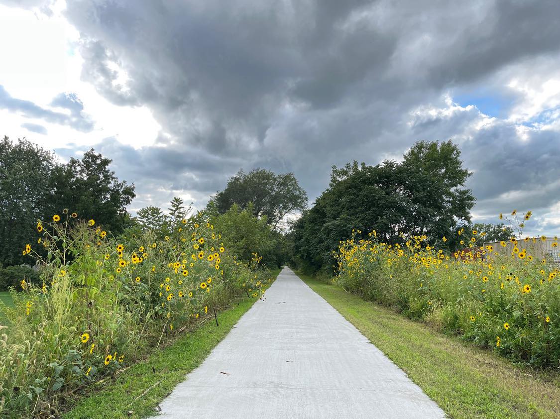 Red Rock Prairie Trail to Prairie City